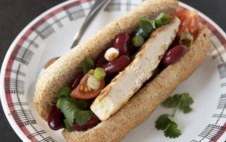 Grillad Quorn med Honung i Pågen Korvbröd - Recept | Pågen